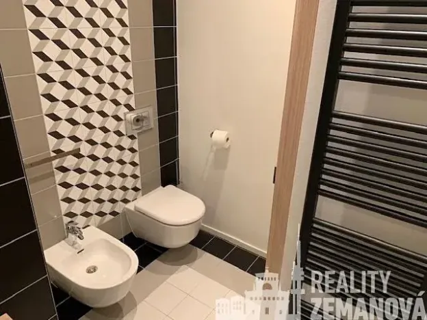 Pronájem bytu 2+kk, Praha - Žižkov, Bořivojova, 54 m2