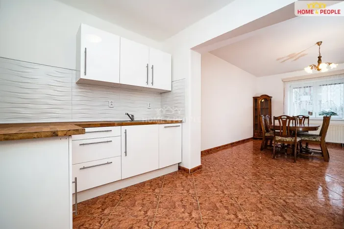 Pronájem rodinného domu, Praha - Horní Počernice, Rožnovská, 145 m2