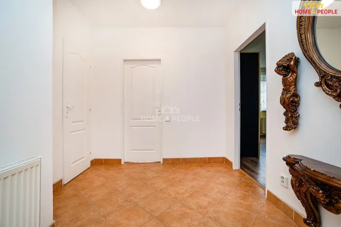 Pronájem rodinného domu, Praha - Horní Počernice, Rožnovská, 145 m2