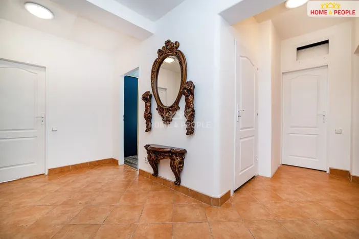 Pronájem rodinného domu, Praha - Horní Počernice, Rožnovská, 145 m2