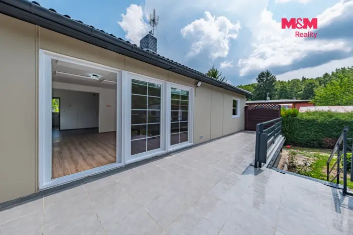 Pronájem rodinného domu, Šestajovice, Ve Skalkách, 125 m2