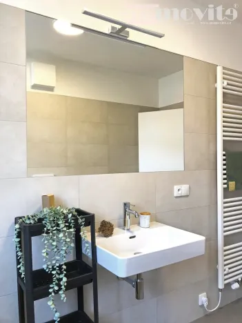 Pronájem bytu 2+kk, Hradec Králové, Chelčického, 43 m2