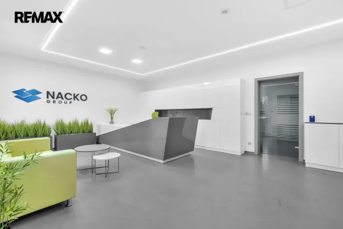 Pronájem kanceláře, Praha, Strakonická, 160 m2