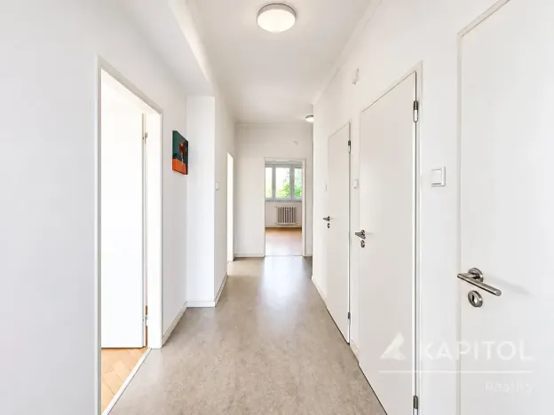 Pronájem bytu 3+1, Praha - Vršovice, Kubánské náměstí, 82 m2