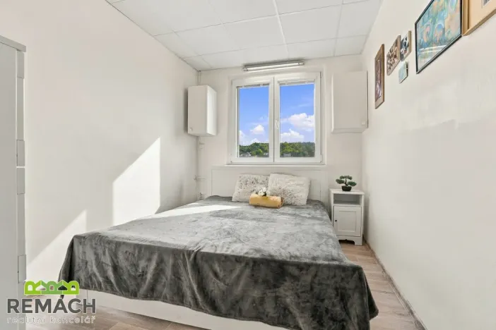 Prodej bytu 3+1, Zlín, třída Svobody, 58 m2