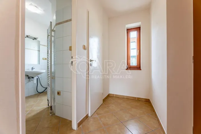 Pronájem bytu 3+1, Praha - Kyje, Herdovská, 75 m2