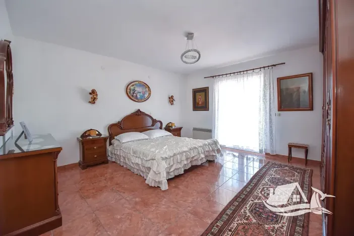 Prodej bytu 4+kk, Pag, Chorvatsko, 200 m2