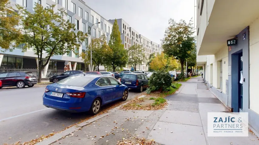 Pronájem bytu 1+1, Praha - Holešovice, Jankovcova, 53 m2