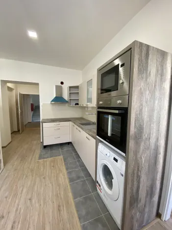 Pronájem bytu 2+1, Praha - Smíchov, Ke Koulce, 44 m2