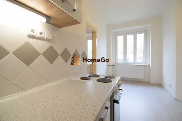 Pronájem bytu 2+kk, Praha - Nusle, Pod Terebkou, 46 m2