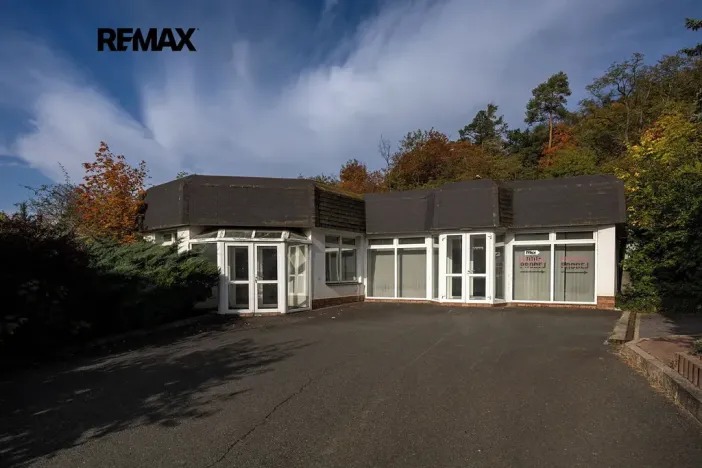 Pronájem obchodního prostoru, Plzeň, Na Roudné, 150 m2