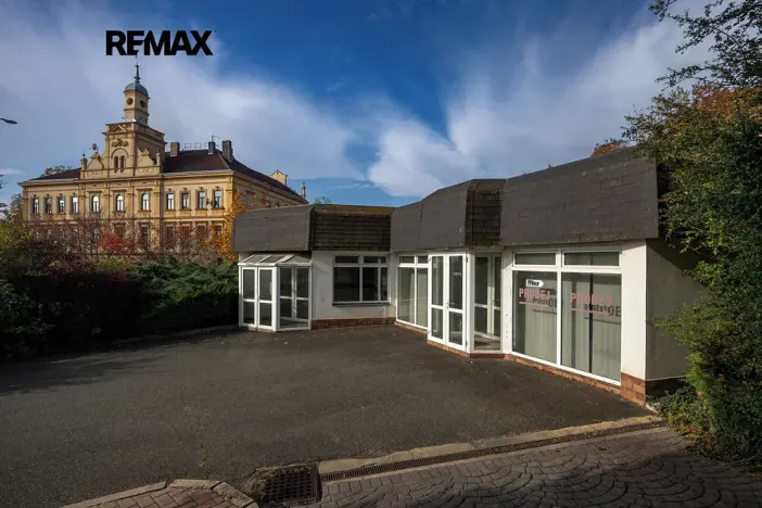 Pronájem obchodního prostoru, Plzeň, Na Roudné, 150 m2
