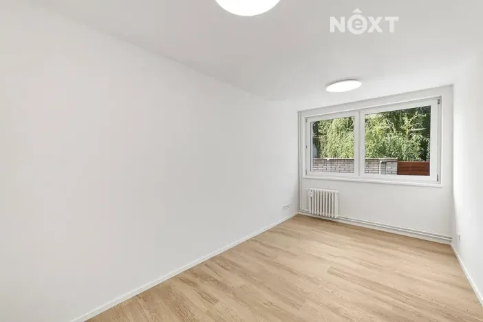 Prodej bytu 2+kk, Praha - Kyje, Vajgarská, 27 m2