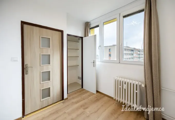 Pronájem bytu 2+kk, Kolín - Kolín II, Tyršova, 36 m2