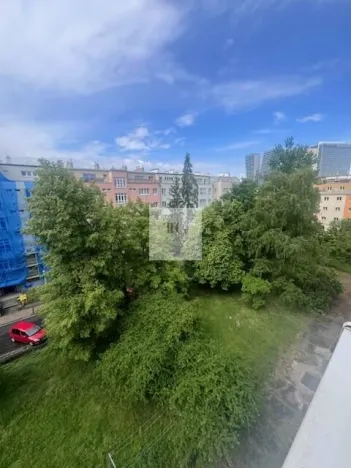 Prodej bytu 2+kk, Praha, Humpolecká, 44 m2