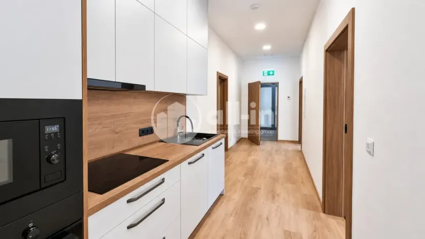 Pronájem kanceláře, Vyškov - Vyškov-Město, náměstí Obránců míru, 27 m2