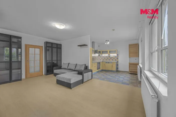 Pronájem bytu 3+kk, Praha - Liboc, Pod cihelnou, 84 m2
