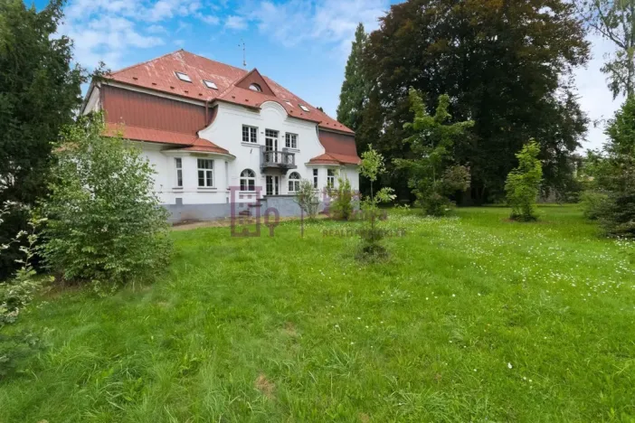 Pronájem kanceláře, Jindřichův Hradec - Jindřichův Hradec IV, Karlov, 36 m2