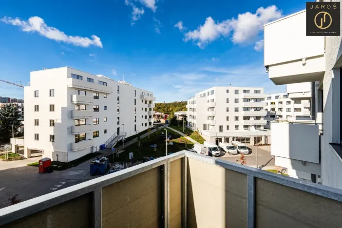 Pronájem bytu 1+kk, Kladno, Lesík, 33 m2