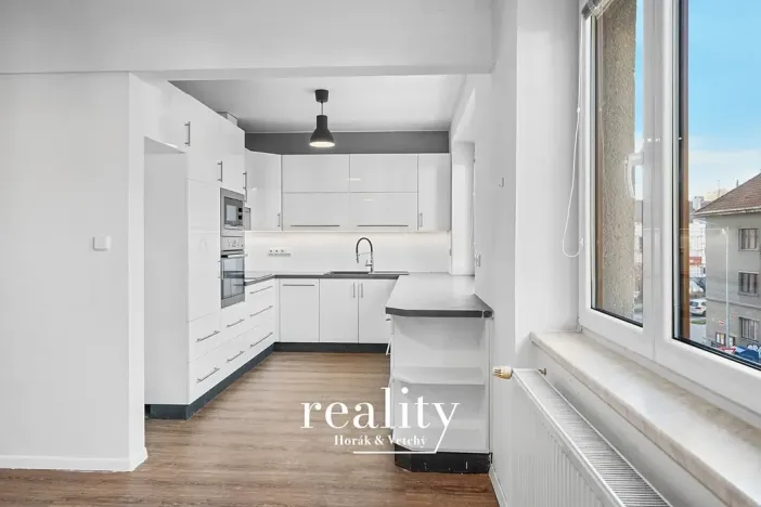 Prodej bytu 3+1, Jihlava, Erbenova, 73 m2