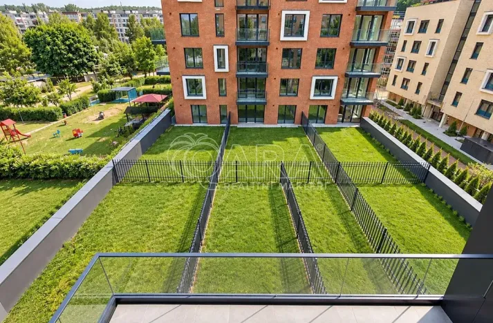 Pronájem bytu 1+kk, Praha - Karlín, Švarcova, 36 m2