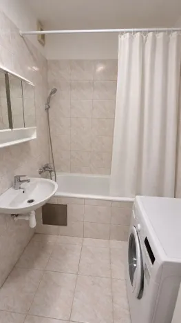 Pronájem pokoje, Praha - Háje, Štichova, 70 m2