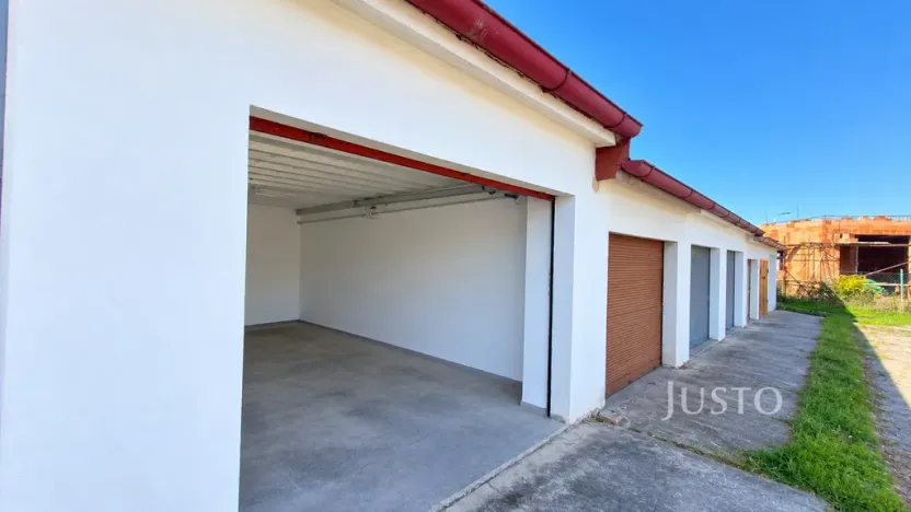 Pronájem garáže, Písek, Vrcovická, 18 m2