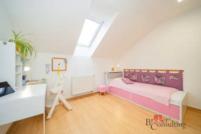 Prodej rodinného domu, Praha - Dolní Chabry, Bolebořská, 268 m2