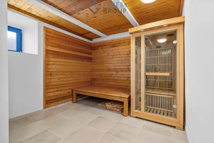 Prodej chalupy, Borovany, 181 m2