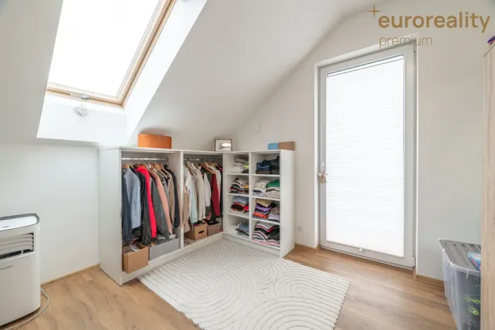 Pronájem rodinného domu, Chodová Planá, Kolmá, 100 m2