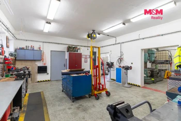 Prodej obchodního prostoru, Roštín, 170 m2
