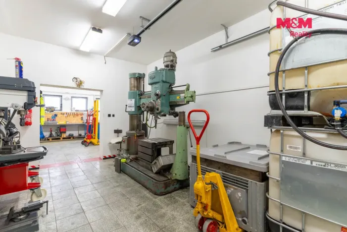 Prodej obchodního prostoru, Roštín, 170 m2