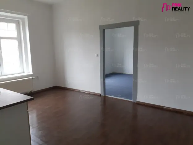 Pronájem bytu 2+kk, Dvůr Králové nad Labem, Roháčova, 50 m2