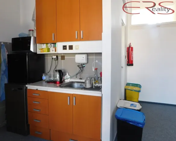Pronájem kanceláře, Jablonec nad Nisou, Podhorská, 91 m2