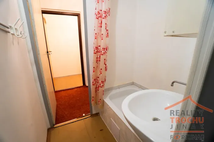 Prodej bytu 1+kk, Hradec Králové, Milady Horákové, 32 m2