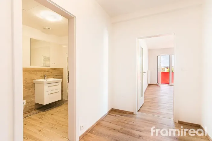Pronájem bytu 2+kk, Vyškov, Hybešova, 46 m2