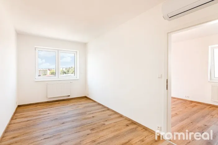 Pronájem bytu 2+kk, Vyškov, Hybešova, 46 m2