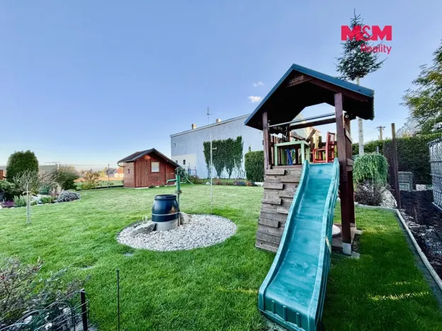 Prodej zahrady, Opava, 205 m2