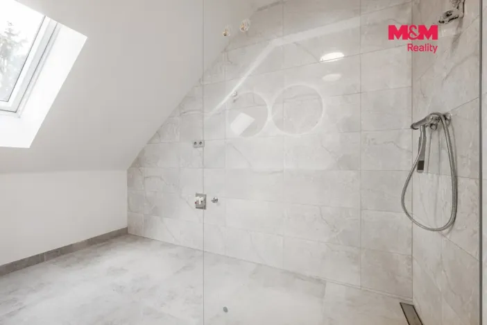 Prodej rodinného domu, Zlín, Hornomlýnská, 158 m2