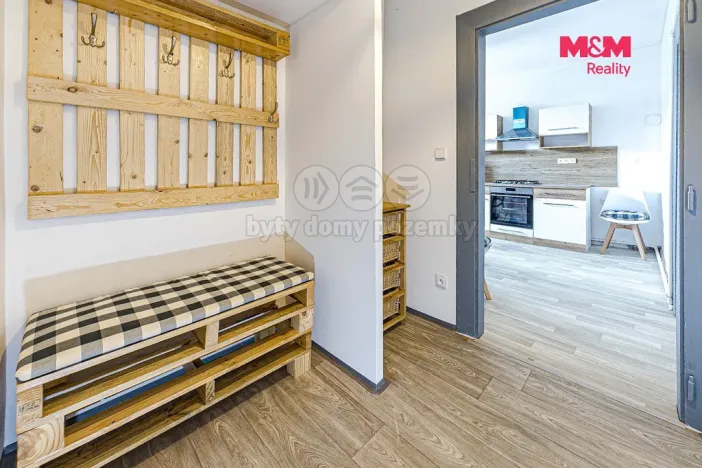 Pronájem bytu 2+1, Kutná Hora - Hlouška, Benešova, 58 m2