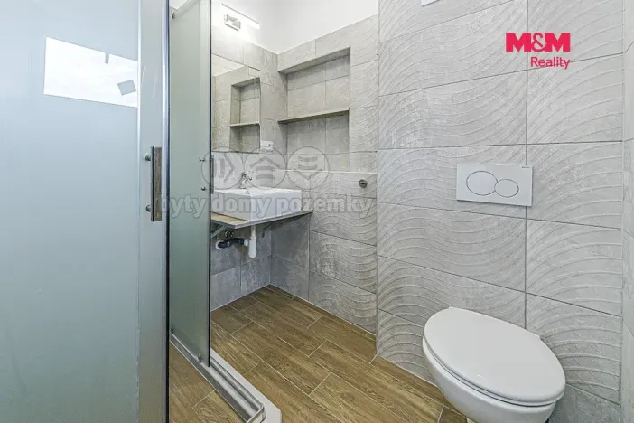 Pronájem bytu 2+1, Kutná Hora - Hlouška, Benešova, 58 m2