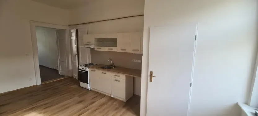 Pronájem bytu 2+1, Praha - Vršovice, Moskevská, 63 m2