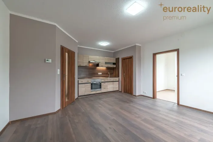 Prodej bytu 2+kk, Tachov, Na Třešňovce, 37 m2