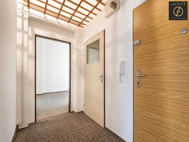 Prodej bytu 2+1, Děčín, Teplická, 61 m2