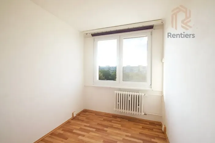 Pronájem bytu 3+1, Praha - Prosek, Veltruská, 59 m2