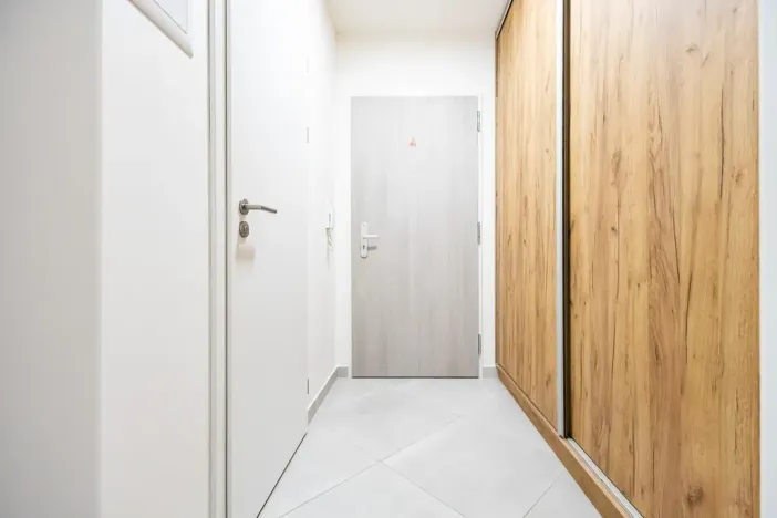 Prodej bytu 1+kk, Praha - Háje, Sochorcova, 33 m2