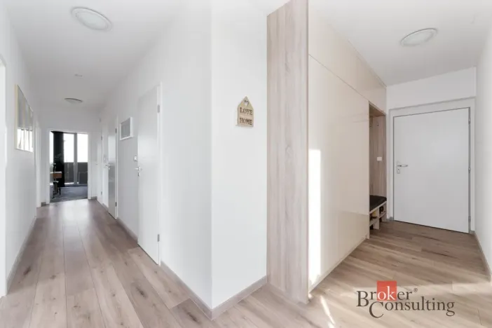 Prodej bytu 3+kk, Plzeň - Újezd, Halštatská, 88 m2