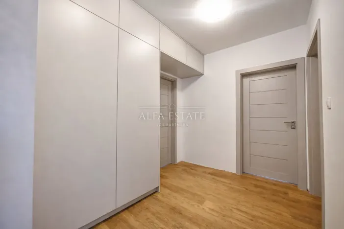 Pronájem bytu 3+kk, Karlovy Vary - Drahovice, Východní, 61 m2