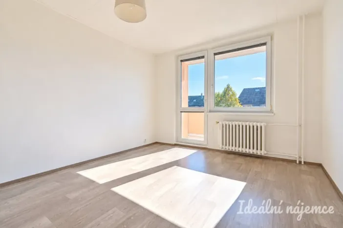 Pronájem bytu 3+1, Rosice, Kaštanová, 80 m2