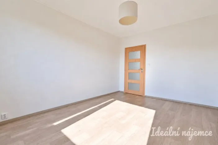 Pronájem bytu 3+1, Rosice, Kaštanová, 80 m2